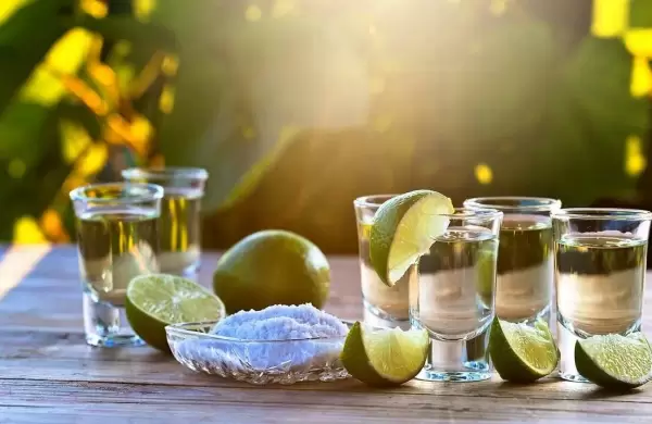El auge del tequila: cmo las bebidas premium y artesanales estn cambiando su consumo