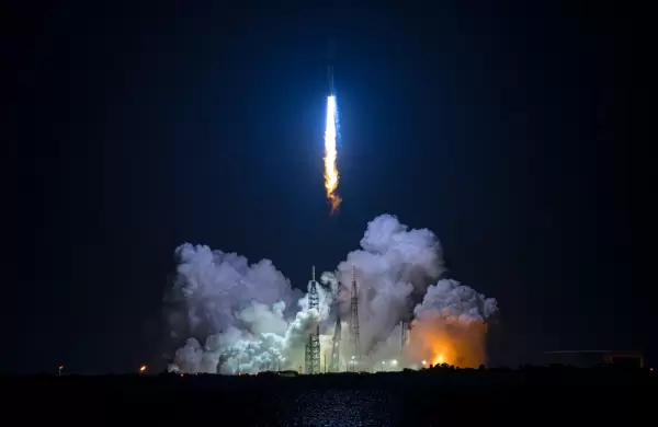 Jeff Bezos alcanza un nuevo hito: Blue Origin puso finalmente en rbita con xito su cohete New Glenn