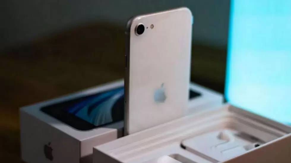 iPhone SE