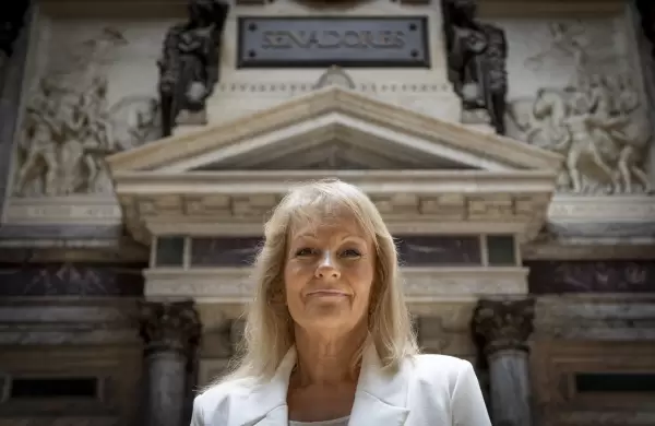 Carolina Cosse: "Hay que promover el emprendimiento de manera innovadora, pero divorciado del individualismo"