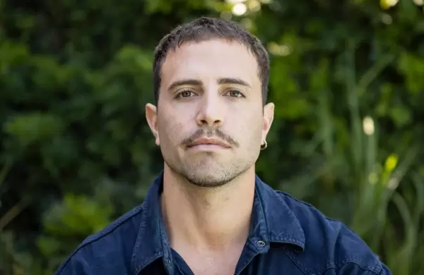 Empezó en la cocina de su madre, creó la marca de snacks saludables Natural Bars y ahora cerró contrato con Disney