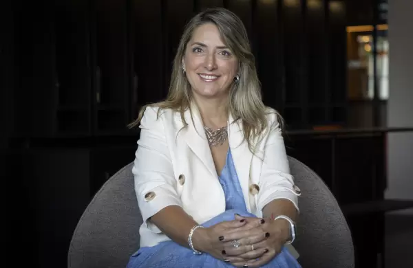 Se arrepinti de vender su bodega familiar en el ltimo minuto, sali en The Times y ahora innova en el vino uruguayo con su Cabernet Franc