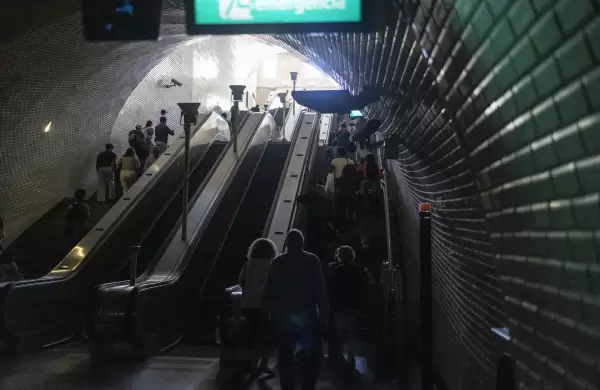 España y Portugal sin luz: avanzan los trabajos para recuperar el servicio e investigan posible ciberataque