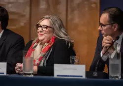 Ana Claudia de los Heros asumi como vicepresidenta del BCU y prometi "mirada de mujer" para "defender a los ms vulnerables"