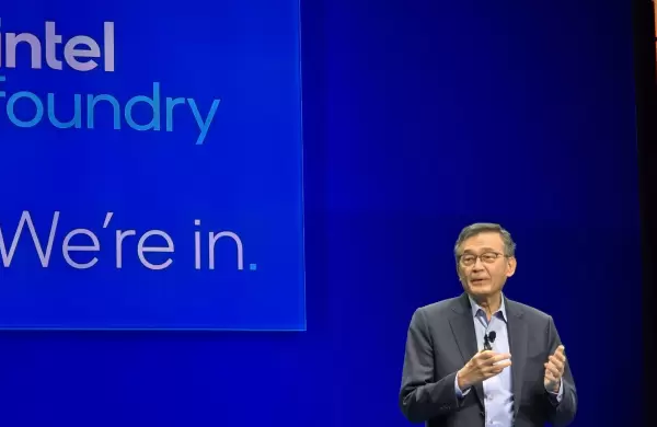 La batalla de los chips suma a Intel Foundry para que los nuevos diseños de IA sean fabricados en occidente