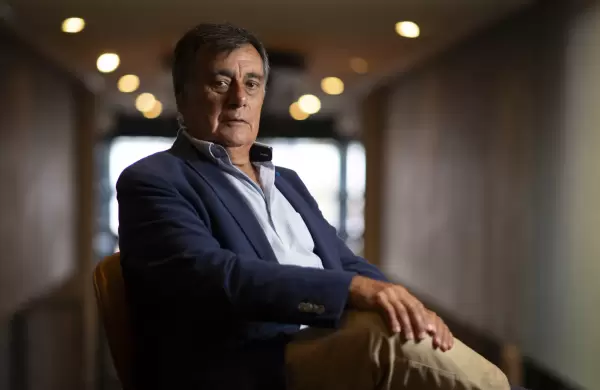 Ángel Urraburu: "La Bolsa de Valores fue absolutamente perjudicada por lo que ocurrió en un mercado informal"