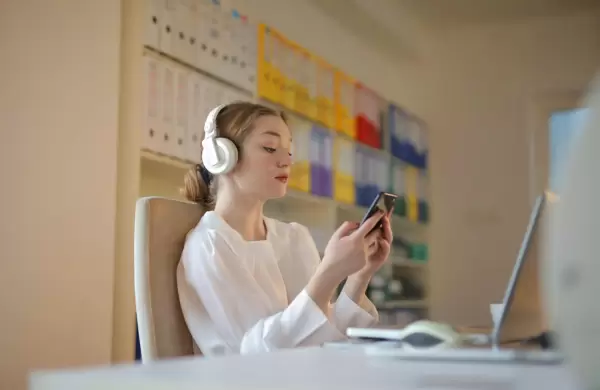 ¿Se puede aprender un idioma con una app? Viajeros políglotas dan su veredicto