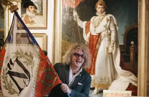 Quin es el coleccionista que entregar ms de 100 objetos de Napolen a Sotheby's