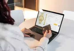 Cada vez ms personas eligen a ChatGPT para decidir qu comprar: as est mutando el consumidor digital