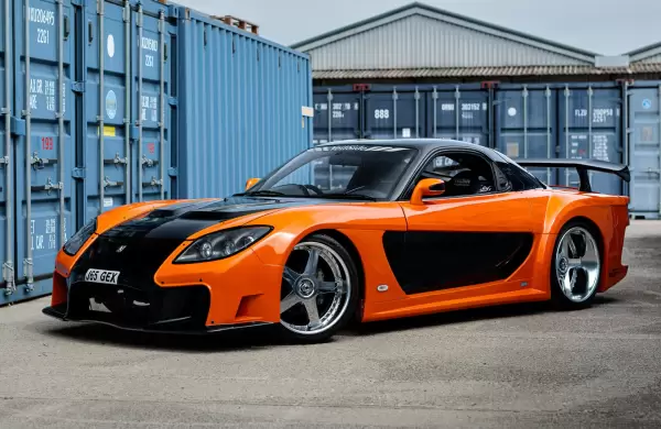 A cunto se vendi este Mazda RX-7 de Rpido y Furioso? La cifra supera el milln y rompi todos los rcords