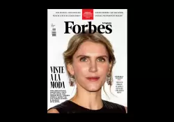 La destacada diseadora uruguaya Gabriela Hearst es la protagonista de edicin aniversario de Forbes Uruguay