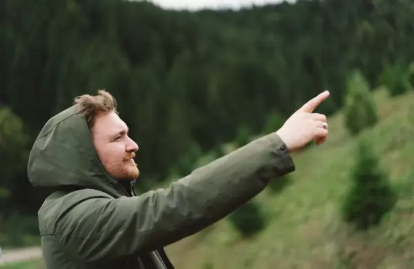 El instinto como brjula: un estudio revela por qu confiamos en nuestra intuicin para las decisiones de negocios y personales