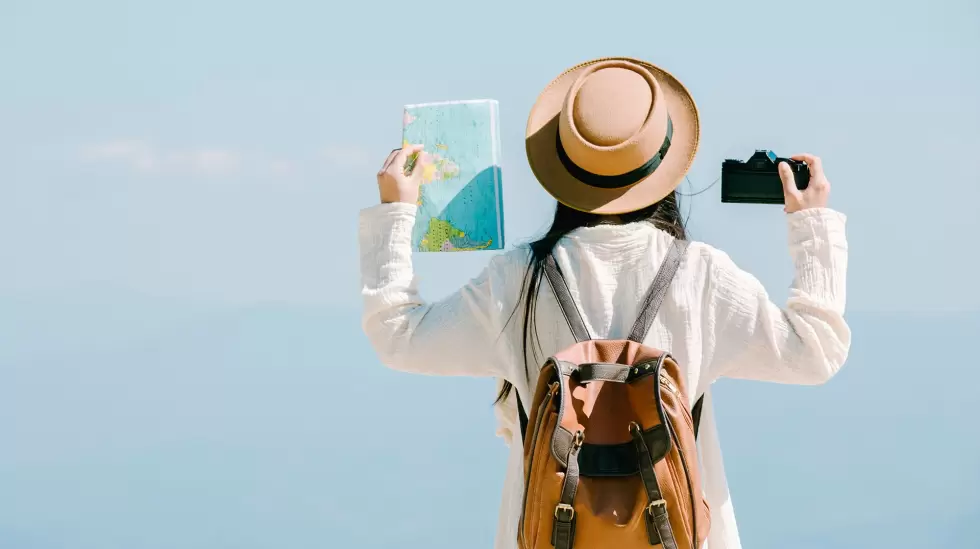 viajes turismo selfie mochila