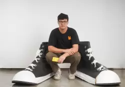 El youtuber que convirti basura en obras de arte durante 70 das y logr su viaje soado a China