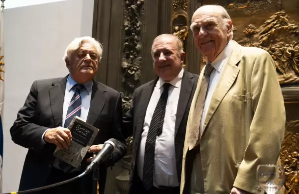 "Orgullo excesivo" del uruguayo y expresiones "fuera de rbita": las advertencias de Sanguinetti y Lacalle Herrera