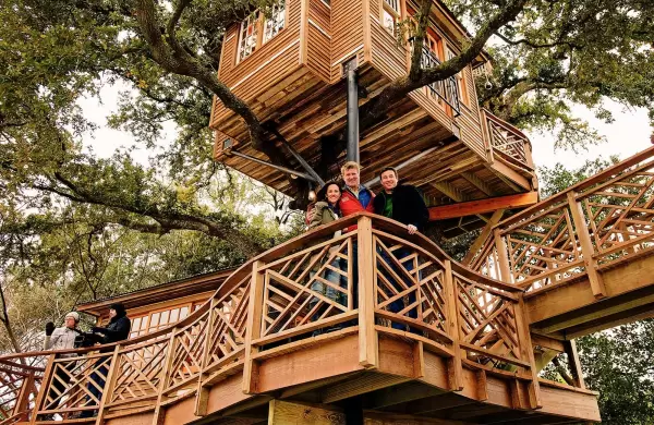 La casa del rbol ms lujosa de EE.UU.: el escondite de 400.000 dlares del rey del fast food