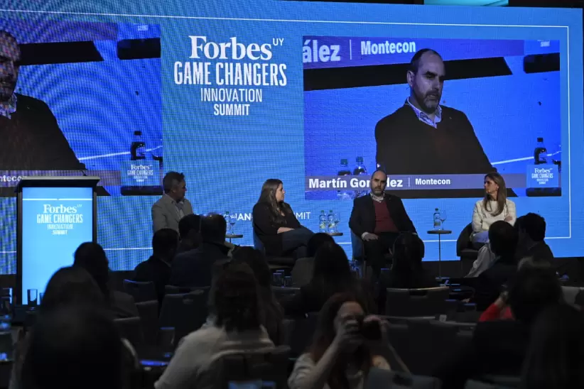 Andrés Oyhenard, Ximena Camaño, Martín González y Virginia Cervieri. Foto: Diego Olivera.
