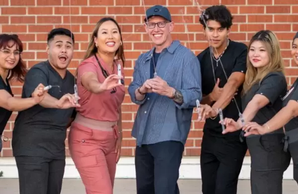 Notaron que los uniformes mdicos eran incmodos y lanzaron una empresa que factura ms de US$ 1 milln