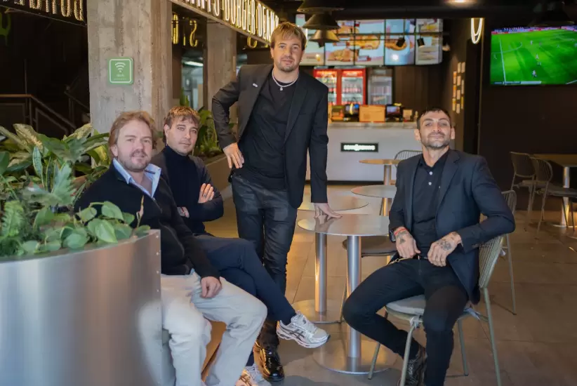 Francisco ribatto crespo, joaquín rozas, martín ribatto y hugo lópez, socios de Dean & Dennys.