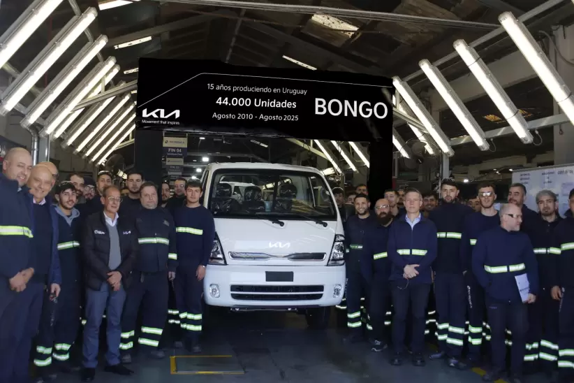 Kía Bongo Uruguay