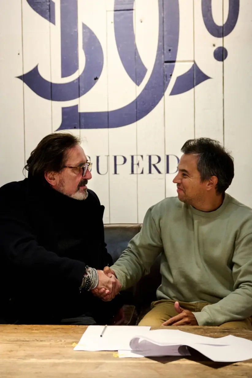 Julian Dunkerton, fundador de Superdry, y Ezequiel García, CEO de Tango Fabric