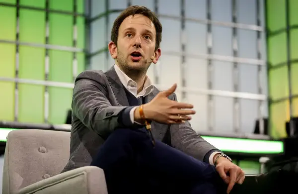 Cómo un emprendedor que ayudó a crear Siri ahora lidera una startup de voz que vale US$ 750 millones 