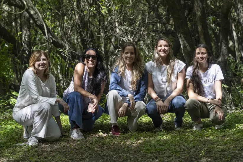 Jornada de plantación en monte nativo. Foto: Nicolás Garrido.