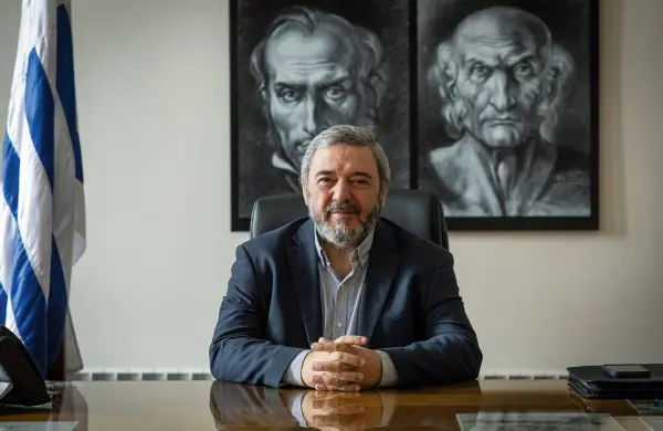 Mario Bergara: “Adeom tiene todo el derecho de tomar medidas, pero las decisiones las toma la administración