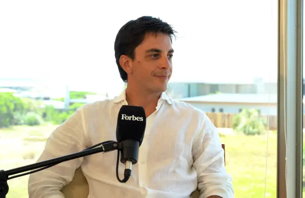 Santiago Urrutia y una historia de esfuerzo: los desafíos de las grandes ligas, el negocio de las carreras y su vínculo con Fernando Alonso 