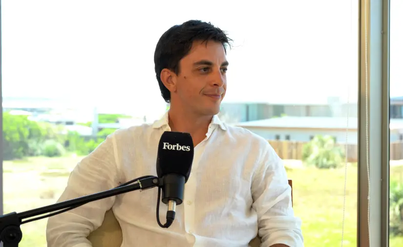 Santiago Urrutia y una historia de esfuerzo: los desafíos de las grandes ligas, el negocio de las carreras y su vínculo con Fernando Alonso 