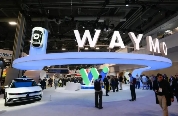 Waymo levanta US$ 16.000 millones para acelerar el negocio de los robotaxis