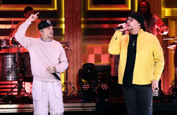 Residente y Bad Bunny llevarán la historia silenciada de Puerto Rico al cine con un western épico 