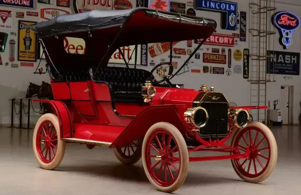 De la Apple I a un Ford T: cuatro objetos curiosos subastados en cifras millonarias