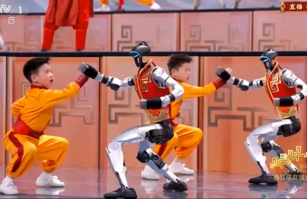 Las empresas y el negocio detrás de la robótica humanoide de China que hacen artes marciales, bailan y son virales