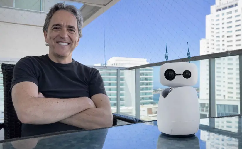 El futuro llegó al fútbol uruguayo: William Marvik, el primer robot en convertirse socio de Peñarol