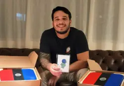 Tiene 31 años y con US$ 150.000 creó un dispositivo para que los niños aprendan matemáticas