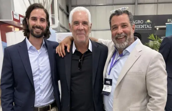 De tener una carrera corporativa a pivotear y emprender: la historia de Nicolás Rostan y su startup Olows, inspirada en los +50