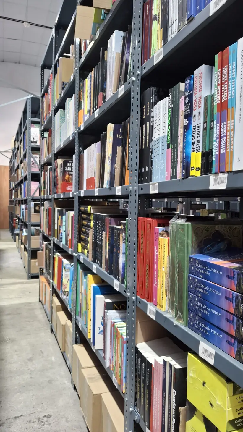 Depósito de Buscalibre en Uruguay. Foto: Gentileza.