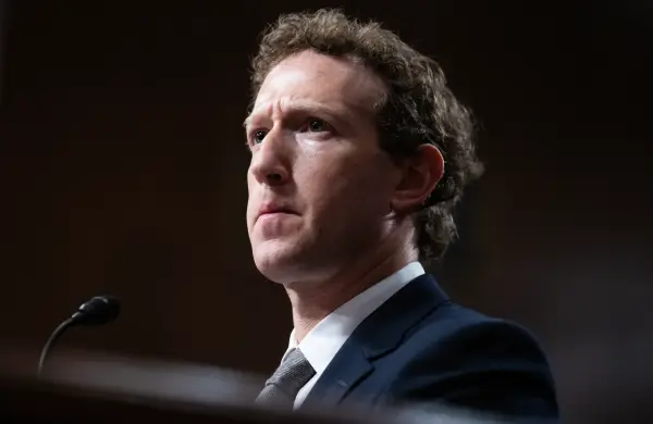 Mark Zuckerberg perdió US$ 18.000 millones en un sólo día tras el castigo de Wall Street al plan de IA de Meta