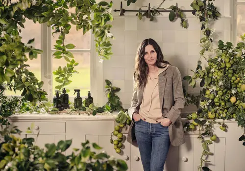 Courteney Cox convirtió una obsesión doméstica en un negocio de US$ 30 millones