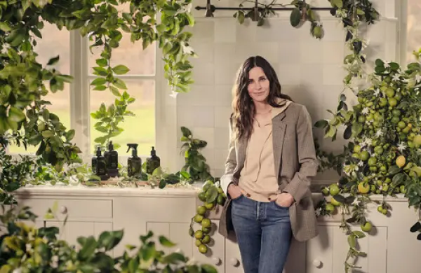 Courteney Cox convirtió una obsesión doméstica en un negocio de US$ 30 millones