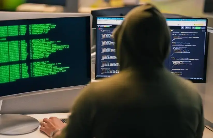 Alerta mundial por Mythos, la nueva IA que Anthropic frenó ante el riesgo de ciberataques masivos