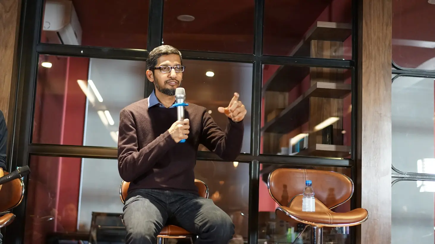 SE PUEDE USAR/Sundar Pichai (Foto: Nguyen Hung Vu from Hanoi, Vietnam, CC BY 2.0 <https://creativecommons.org/licenses/by/2.0>, via Wikimedia Commons)