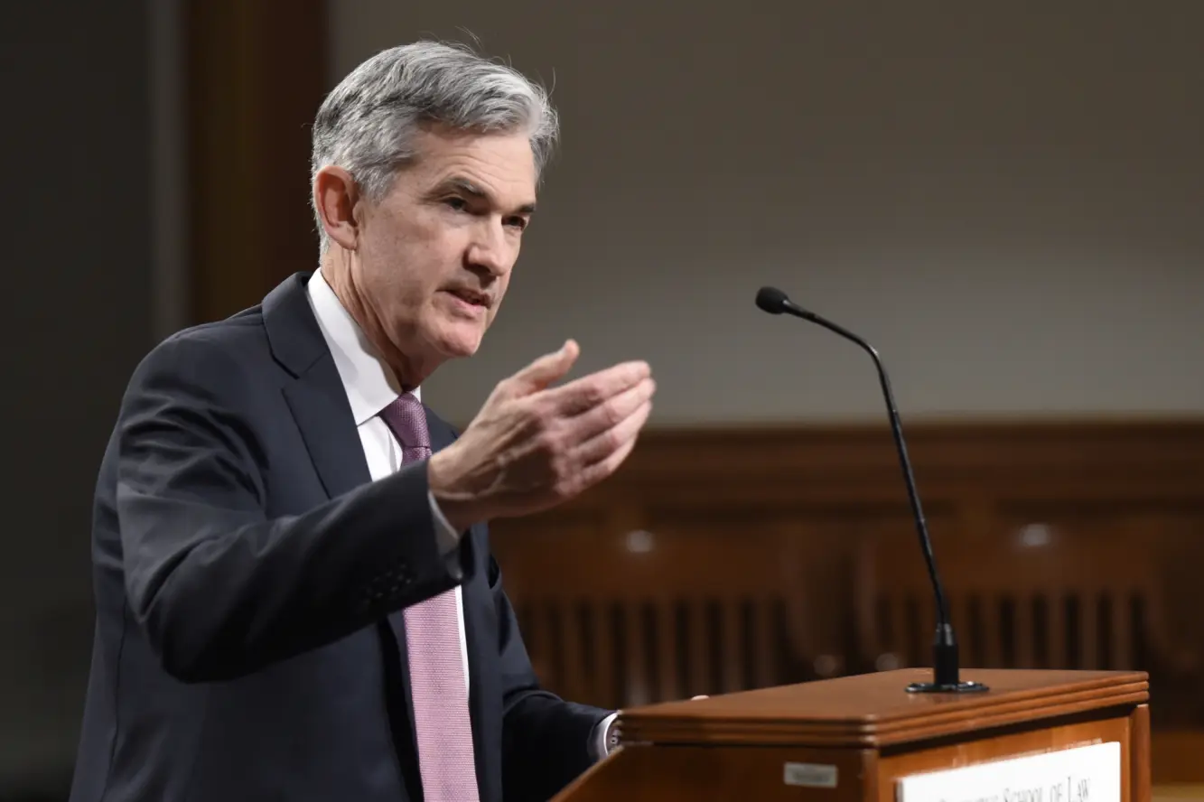 Jerome Powell de la FED - SE PUEDE USAR- (Foto: Reserva Federal, Public domain, via Wikimedia Commons)