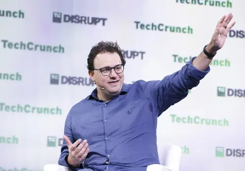 Anthropic va por todo: la ronda de US$ 900.000 millones que puede destronar a OpenAI