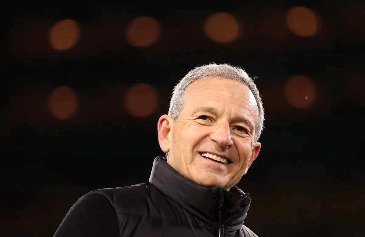 El exCEO de Disney, Bob Iger, va por la nueva joya de la NBA: una franquicia en Las Vegas