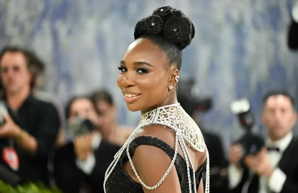El boom de los ear cuffs: el accesorio de lujo que enamoró en la Met Gala y marca tendencia