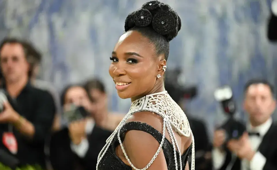 El boom de los ear cuffs: el accesorio de lujo que enamoró en la Met Gala y marca tendencia