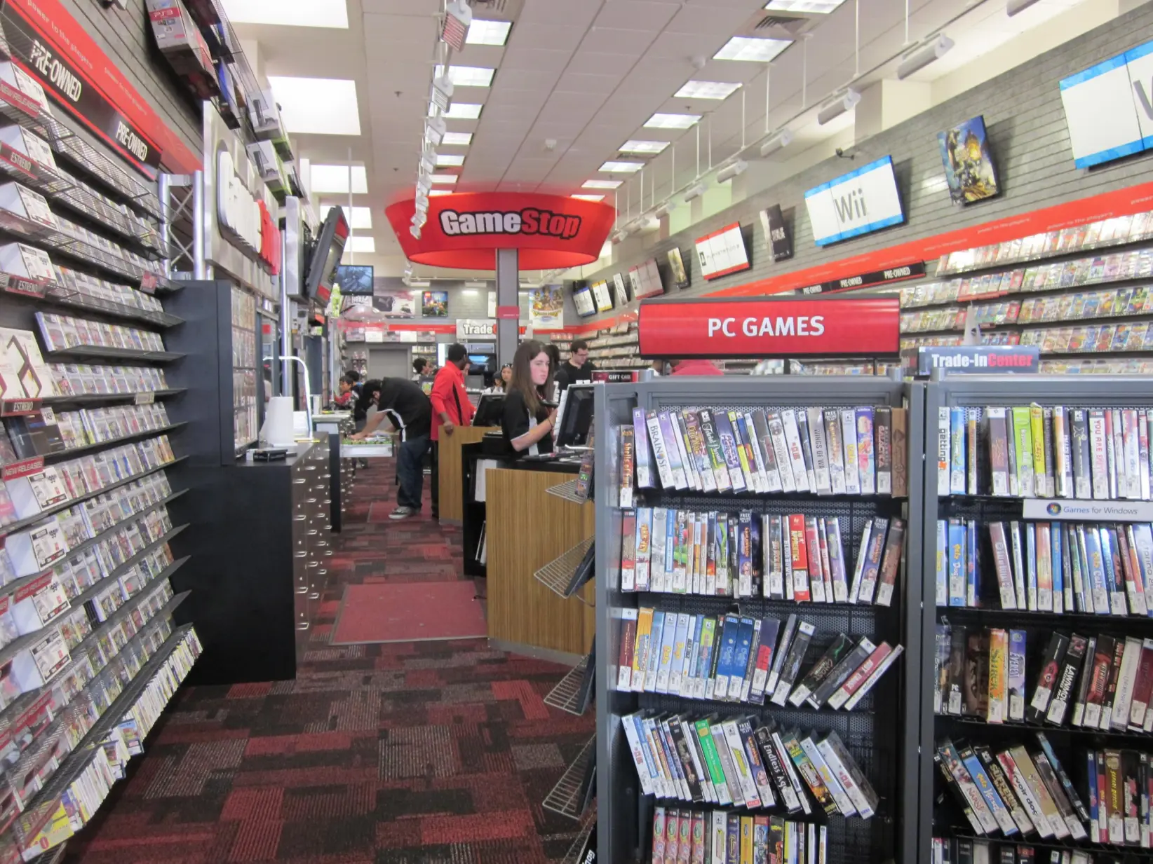 SE PUEDE USAR/GameStop (Foto: BrokenSphere, CC BY-SA 3.0 <https://creativecommons.org/licenses/by-sa/3.0>, via Wikimedia Commons)
