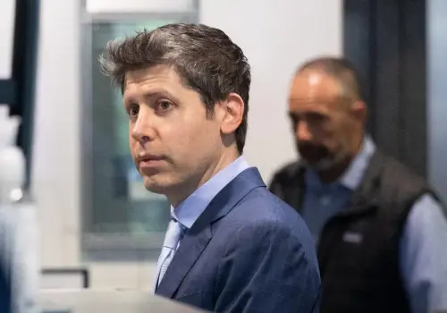Sam Altman, bajo la lupa: investigan si sus inversiones personales chocan con los intereses de OpenAI